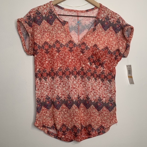 Kate & Sam Short Sleeve V Neck Sheer T-Shirt - Picture 1 of 11